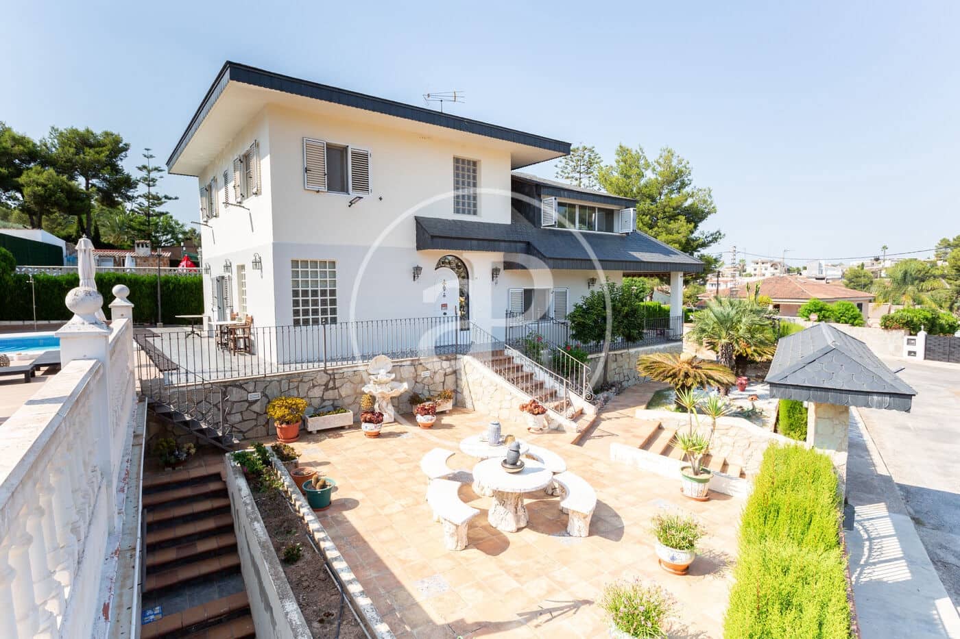 6 soverom Villa til salgs i Chiva med svømmebasseng - € 490 000 (Ref: 9132626)