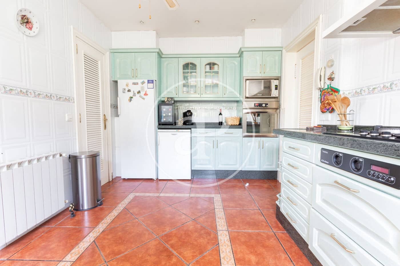 6 soverom Villa til salgs i Chiva med svømmebasseng - € 490 000 (Ref: 9132626)