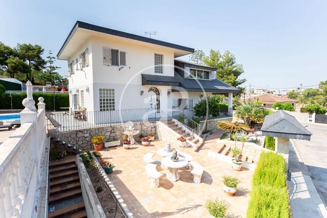 6 sypialnia Willa na sprzedaż w Chiva z basenem - 490 000 € (Ref: 9132626)