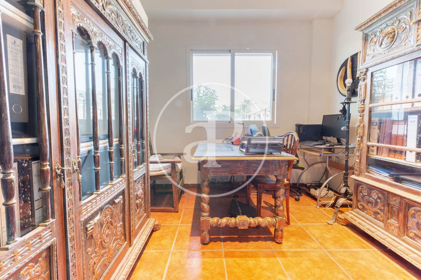 6 soverom Villa til salgs i Chiva med svømmebasseng - € 490 000 (Ref: 9132626)