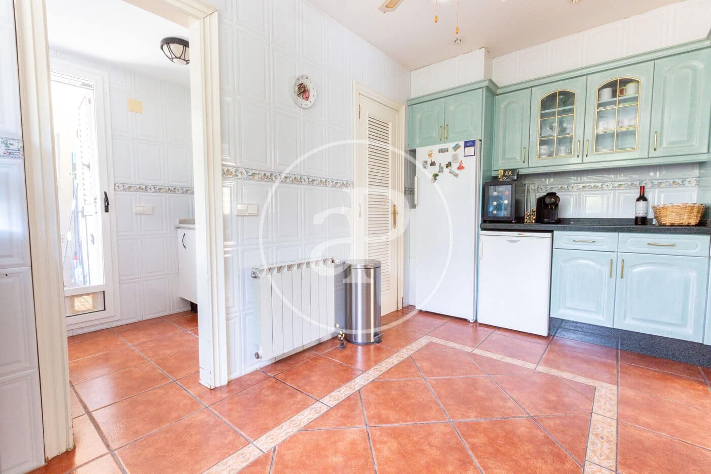 6 soverom Villa til salgs i Chiva med svømmebasseng - € 490 000 (Ref: 9132626)