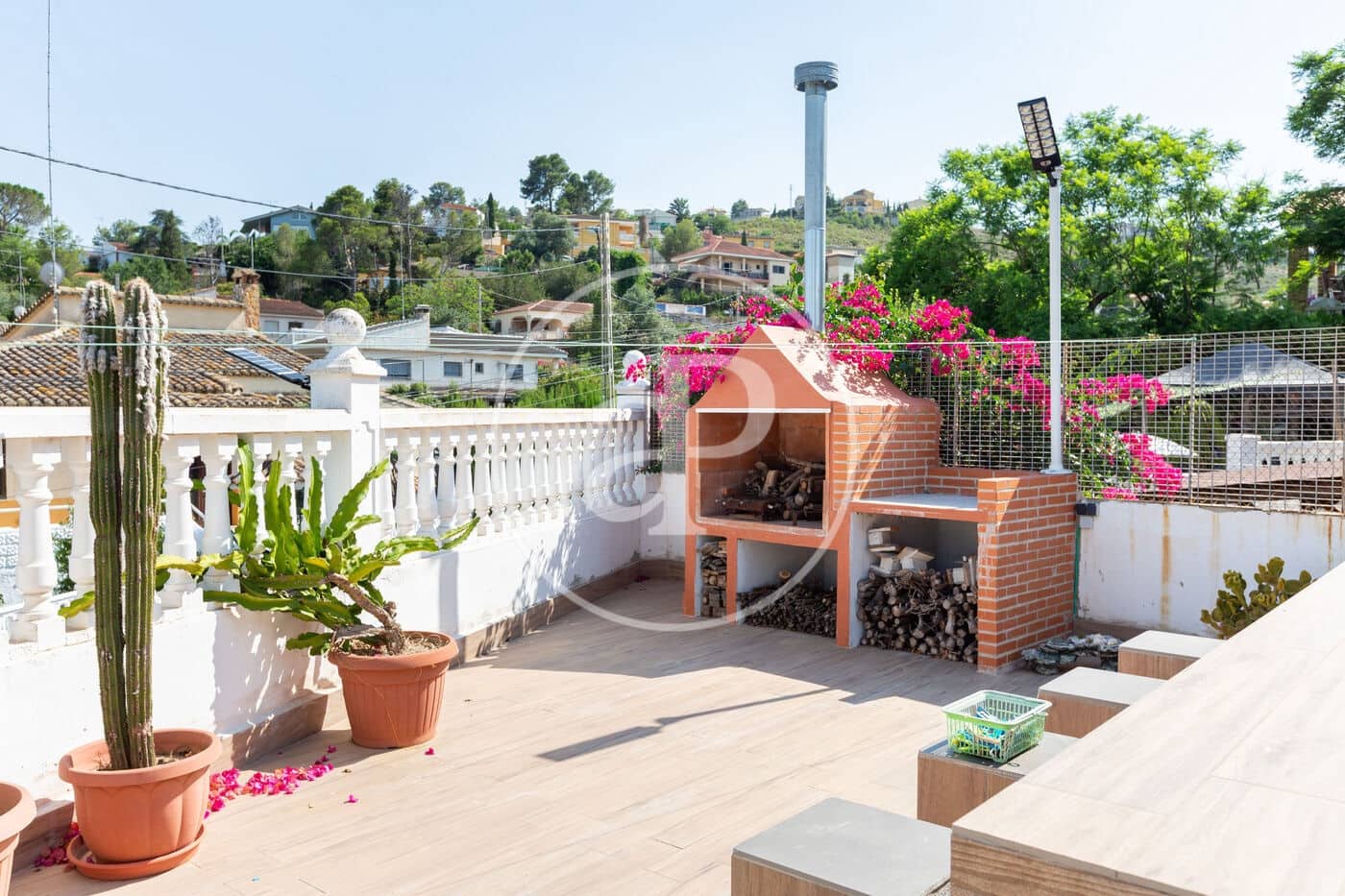 6 soverom Villa til salgs i Chiva med svømmebasseng - € 490 000 (Ref: 9132626)