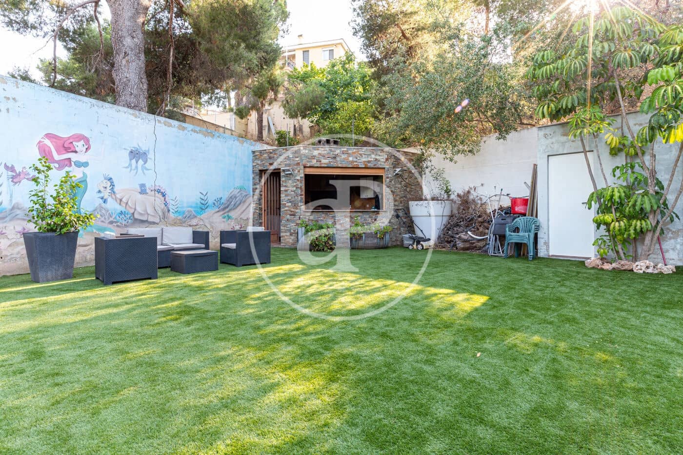 5 bedroom Villa for sale in Chiva with pool - € 720,000 (Ref: 9132628)