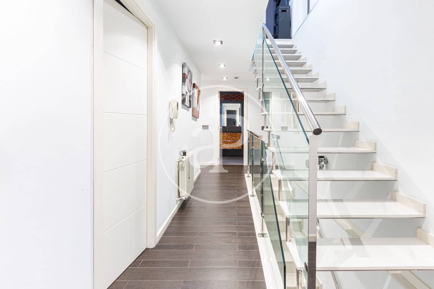 5 bedroom Villa for sale in Chiva with pool - € 720,000 (Ref: 9132628)