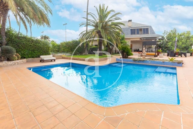 8 sypialnia Willa na sprzedaż w Godella z basenem - 3 300 000 € (Ref: 9132631)