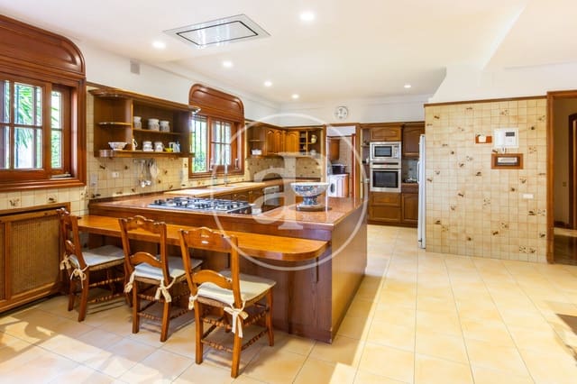 8 soverom Villa til salgs i Godella med svømmebasseng - € 2 900 000 (Ref: 9132631)