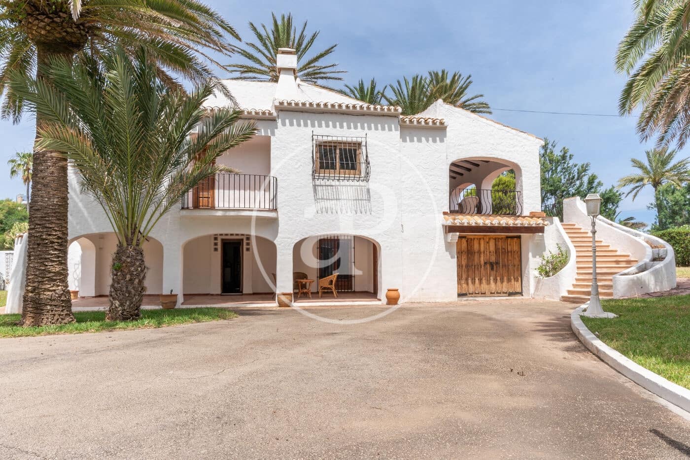 5 bedroom Villa for sale in Denia - € 2,000,000 (Ref: 9132633)