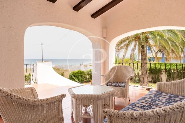 5 bedroom Villa for sale in Les Bassetes - El Marjal, Dénia - € 2,000,000 (Ref: 9132633)