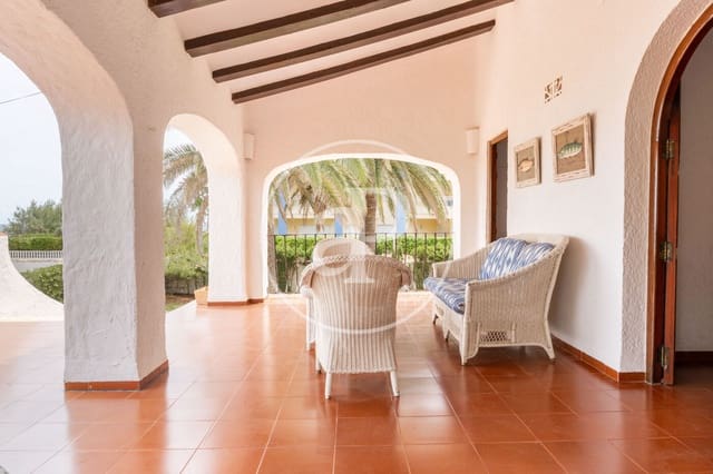 5 bedroom Villa for sale in Les Bassetes - El Marjal, Dénia - € 2,000,000 (Ref: 9132633)