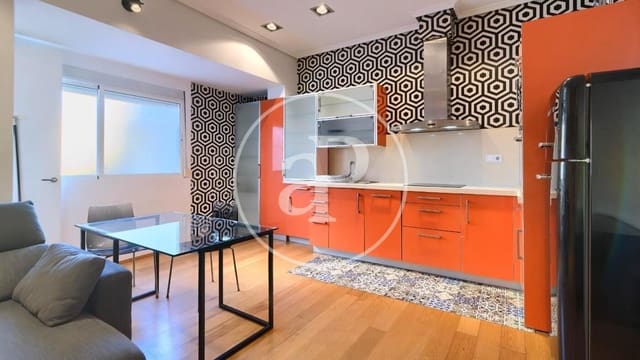 Appartement de 1 chambre à louer à Russafa, Valence ville - 1 400 € (Ref: 9134686)