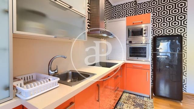 Appartement de 1 chambre à louer à Russafa, Valence ville - 1 400 € (Ref: 9134686)
