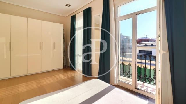 Appartement de 1 chambre à louer à Russafa, Valence ville - 1 400 € (Ref: 9134686)