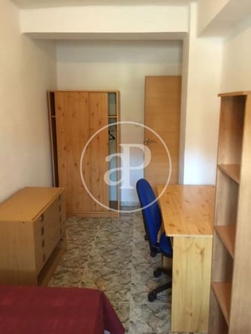 4 makuuhuone Huoneisto vuokrattavana paikassa La Carrasca, Valencia kaupunki - 1 500 € (Ref: 9134689)