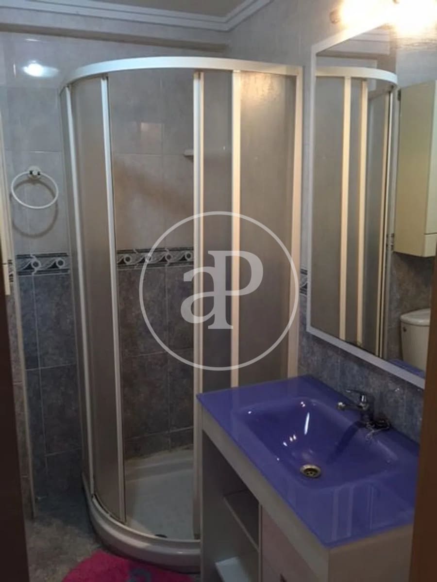 4 camera da letto Appartamento da affittare in Valencia citta - 1.500 € (Rif: 9134689)