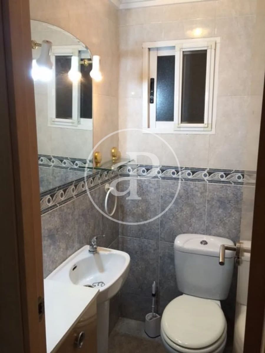 4 camera da letto Appartamento da affittare in Valencia citta - 1.500 € (Rif: 9134689)