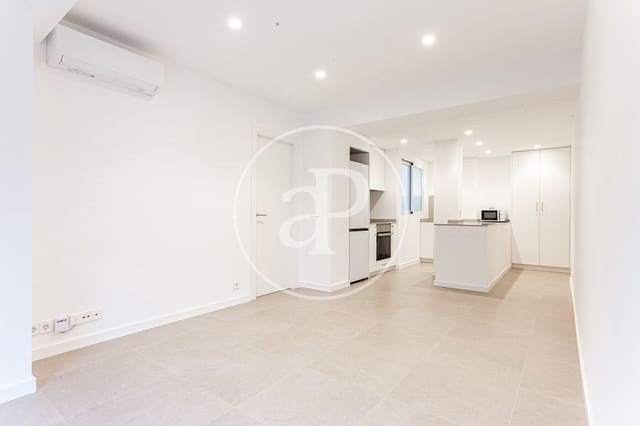 1 soveværelse Lejlighed til leje i Trinitat, Valencia by - € 950 (Ref: 9142943)
