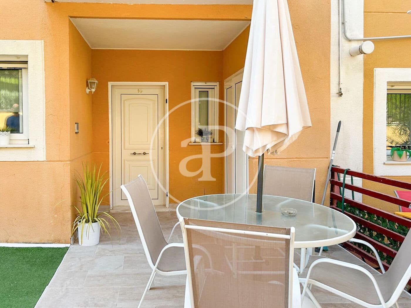 4 soverom Villa til salgs i Chiva med svømmebasseng - € 279 000 (Ref: 9142944)