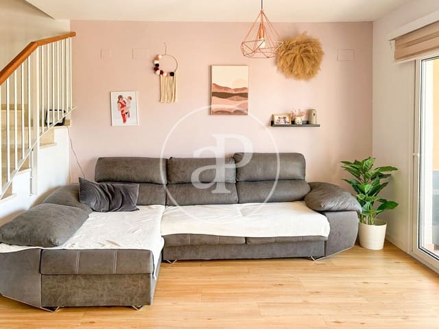 4 soverom Villa til salgs i Chiva med svømmebasseng - € 279 000 (Ref: 9142944)