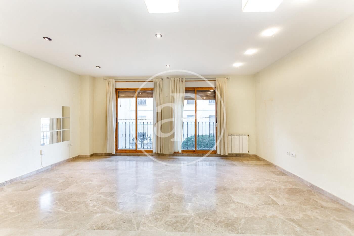 Apartamento de 3 habitaciones en Mislata en alquiler - 1.800 € (Ref: 9142945)