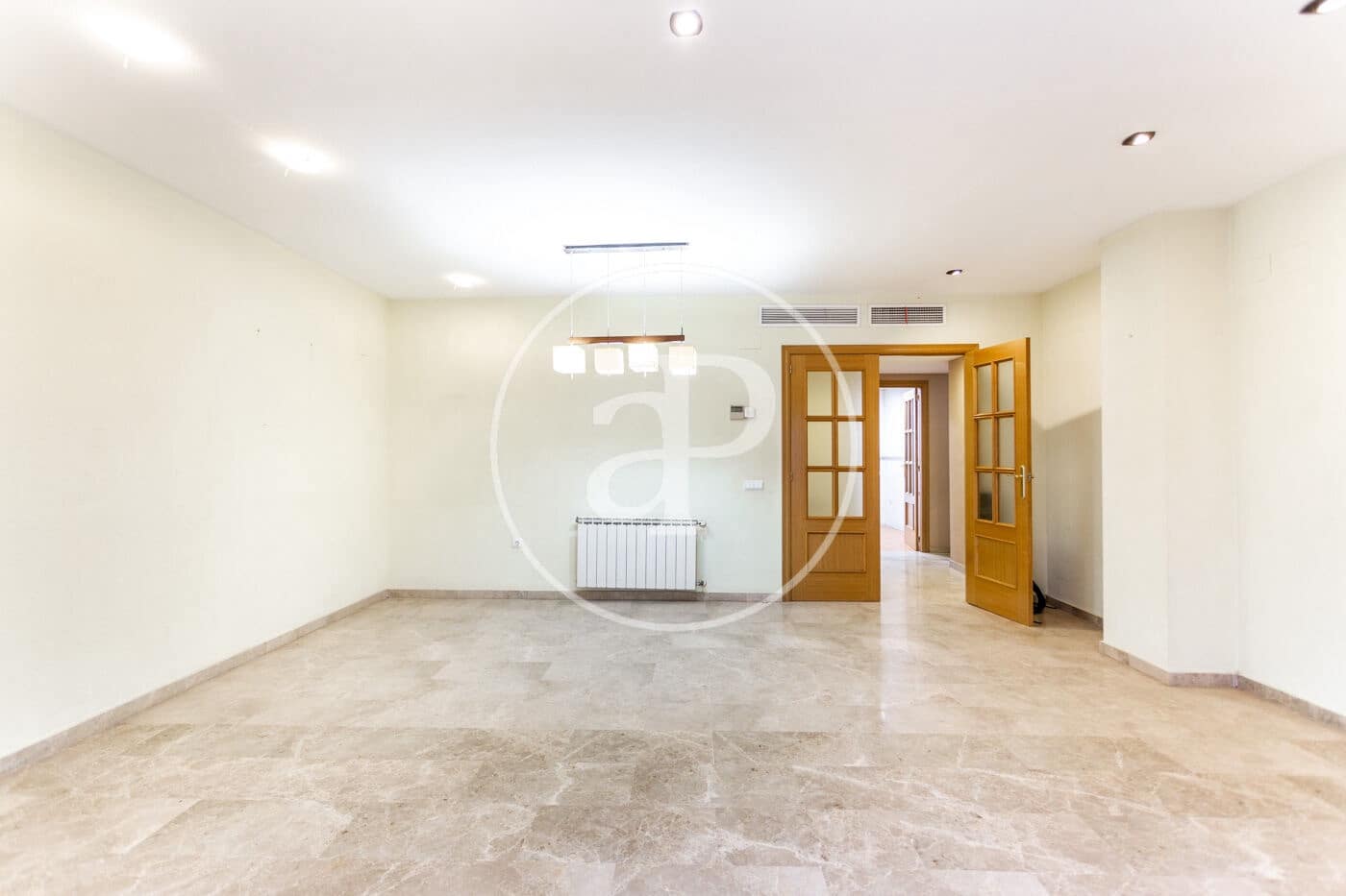 Apartamento de 3 habitaciones en Mislata en alquiler - 1.800 € (Ref: 9142945)