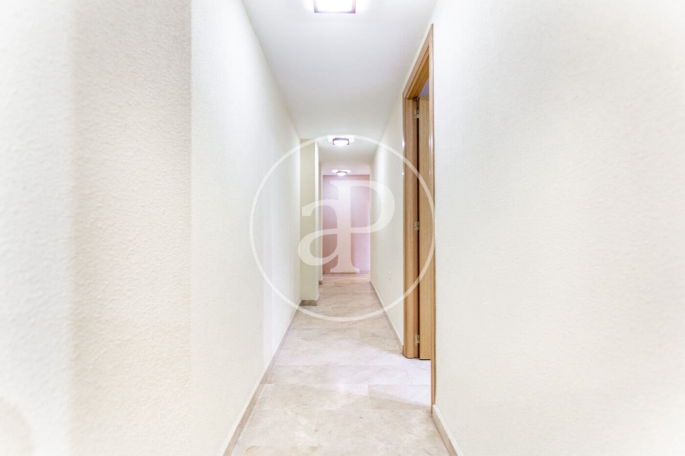 Apartamento de 3 habitaciones en Mislata en alquiler - 1.800 € (Ref: 9142945)