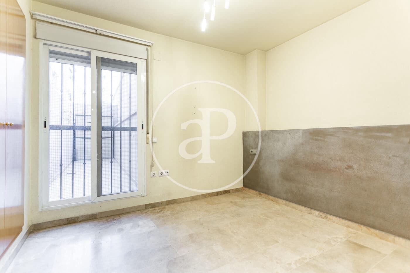 Apartamento de 3 habitaciones en Mislata en alquiler - 1.800 € (Ref: 9142945)