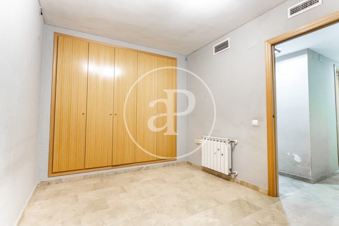 Apartamento de 3 habitaciones en Mislata en alquiler - 1.800 € (Ref: 9142945)
