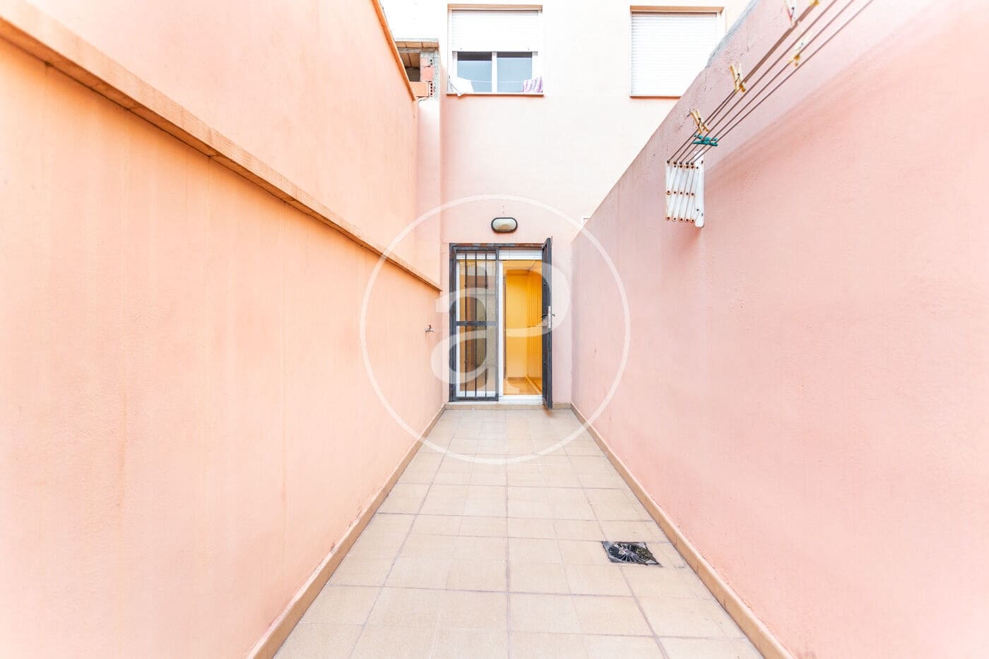 Apartamento de 3 habitaciones en Mislata en alquiler - 1.800 € (Ref: 9142945)