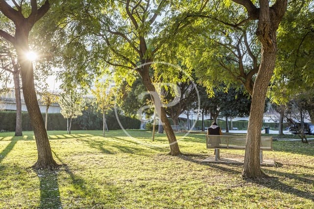 3 chambre Appartement à vendre à Ciutat de les Arts i de les Ciencies, Valence ville - 750 000 € (Ref: 9142947)