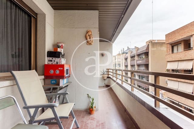 4 soveværelse Lejlighed til salg i Exposicio, Valencia by - € 900.000 (Ref: 9142949)
