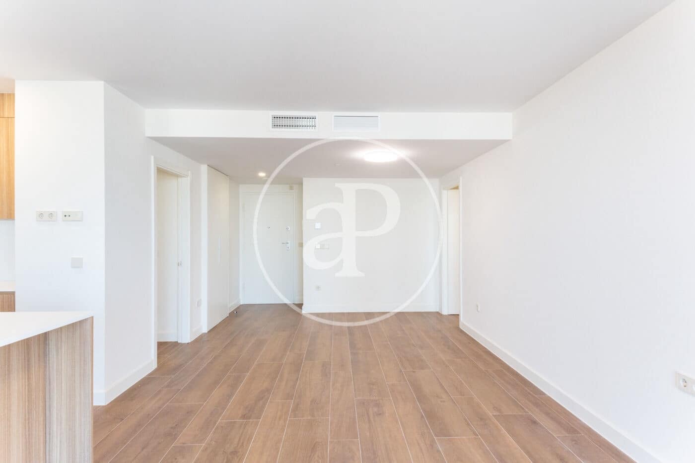 3 quarto Apartamento para arrendar em Valencia cidade com piscina - 4 900 € (Ref: 9142951)