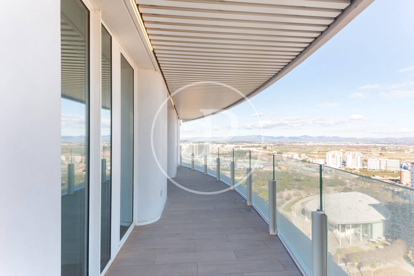 3 quarto Apartamento para arrendar em Valencia cidade com piscina - 4 900 € (Ref: 9142951)