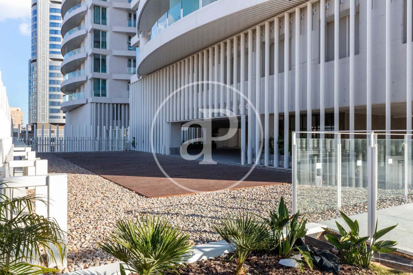 3 quarto Apartamento para arrendar em Valencia cidade com piscina - 4 900 € (Ref: 9142951)