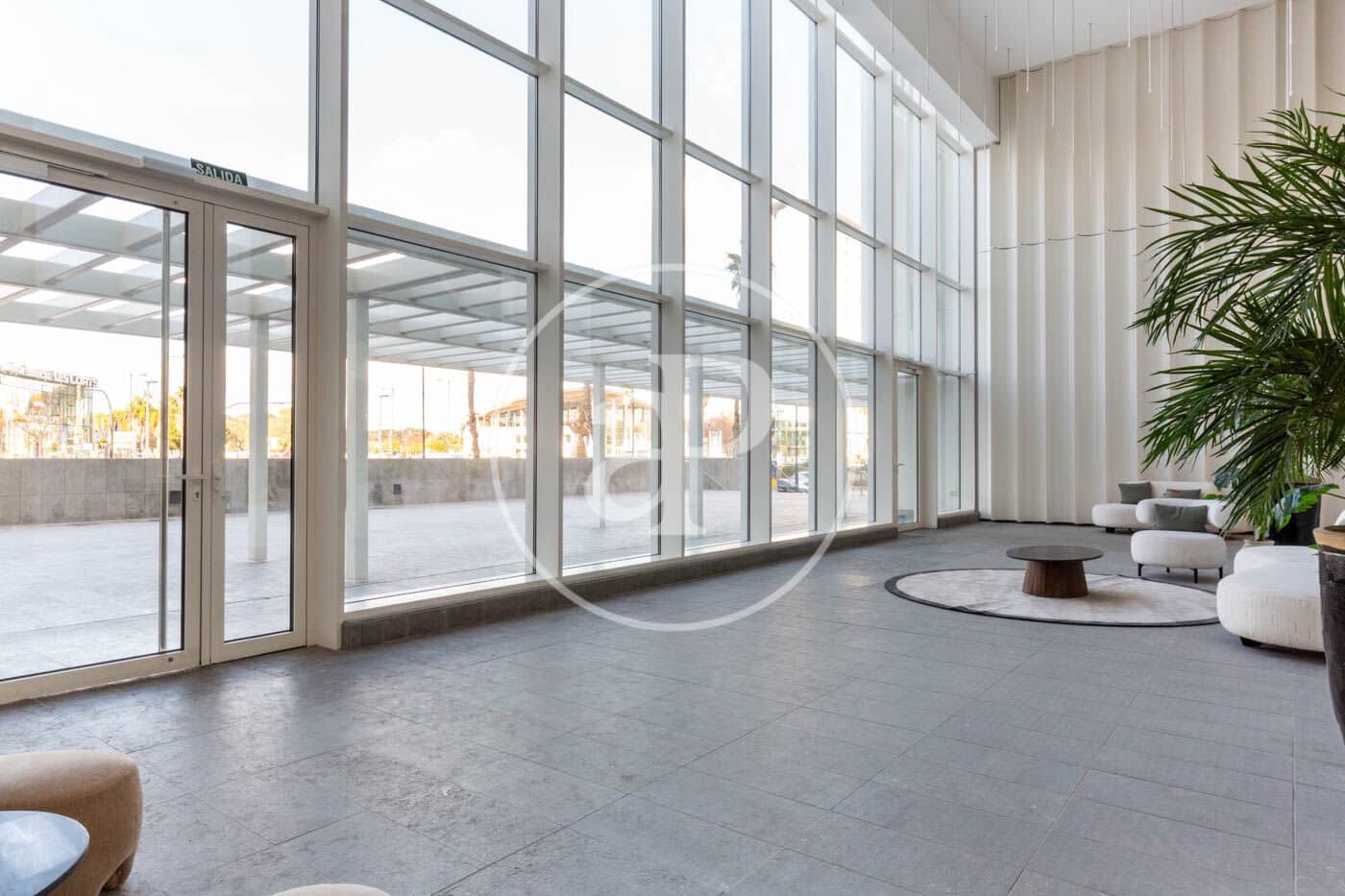 3 quarto Apartamento para arrendar em Valencia cidade com piscina - 4 900 € (Ref: 9142951)