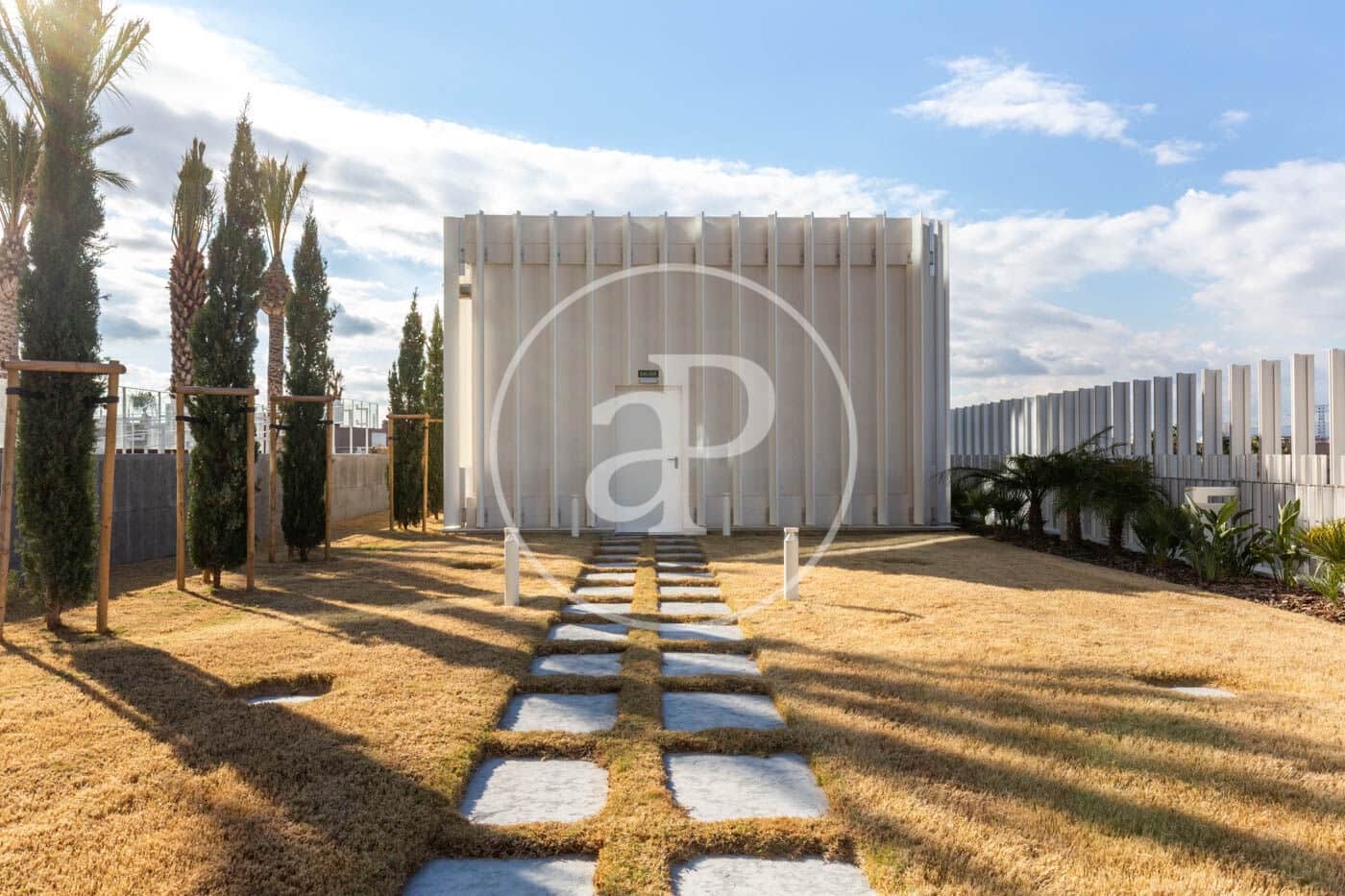 3 quarto Apartamento para arrendar em Valencia cidade com piscina - 4 900 € (Ref: 9142951)