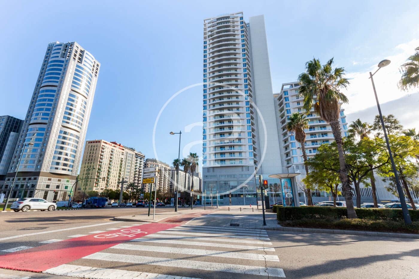 3 quarto Apartamento para arrendar em Valencia cidade com piscina - 4 900 € (Ref: 9142951)