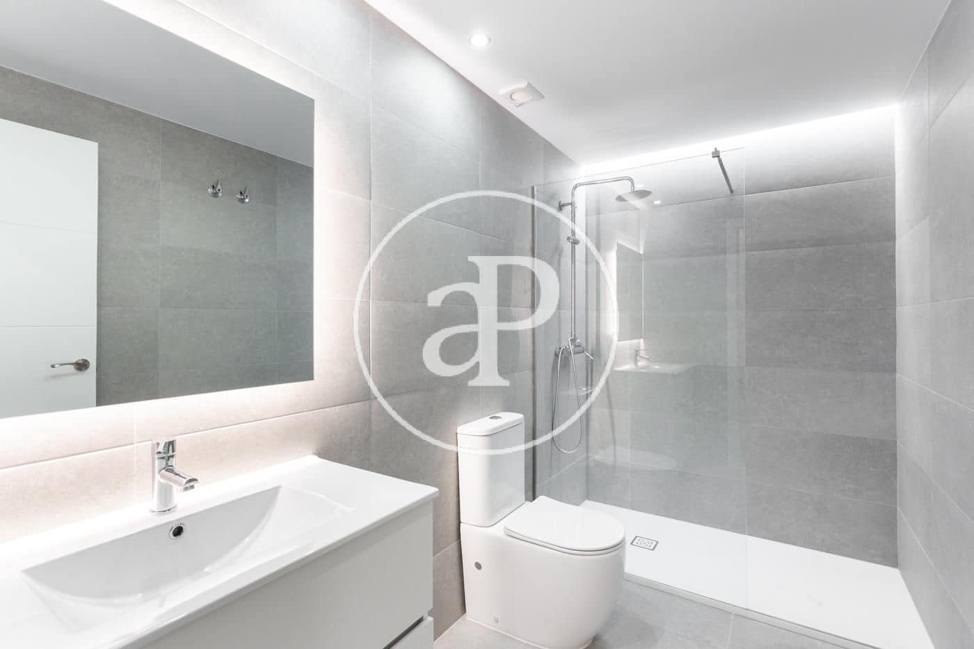 1 bedroom Villa for rent in Valencia city - € 1,100 (Ref: 9147473)