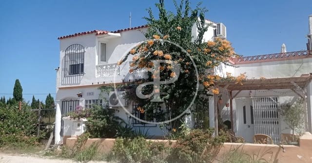 3 soveværelse Villa til leje i Oliva - € 1.200 (Ref: 9147475)