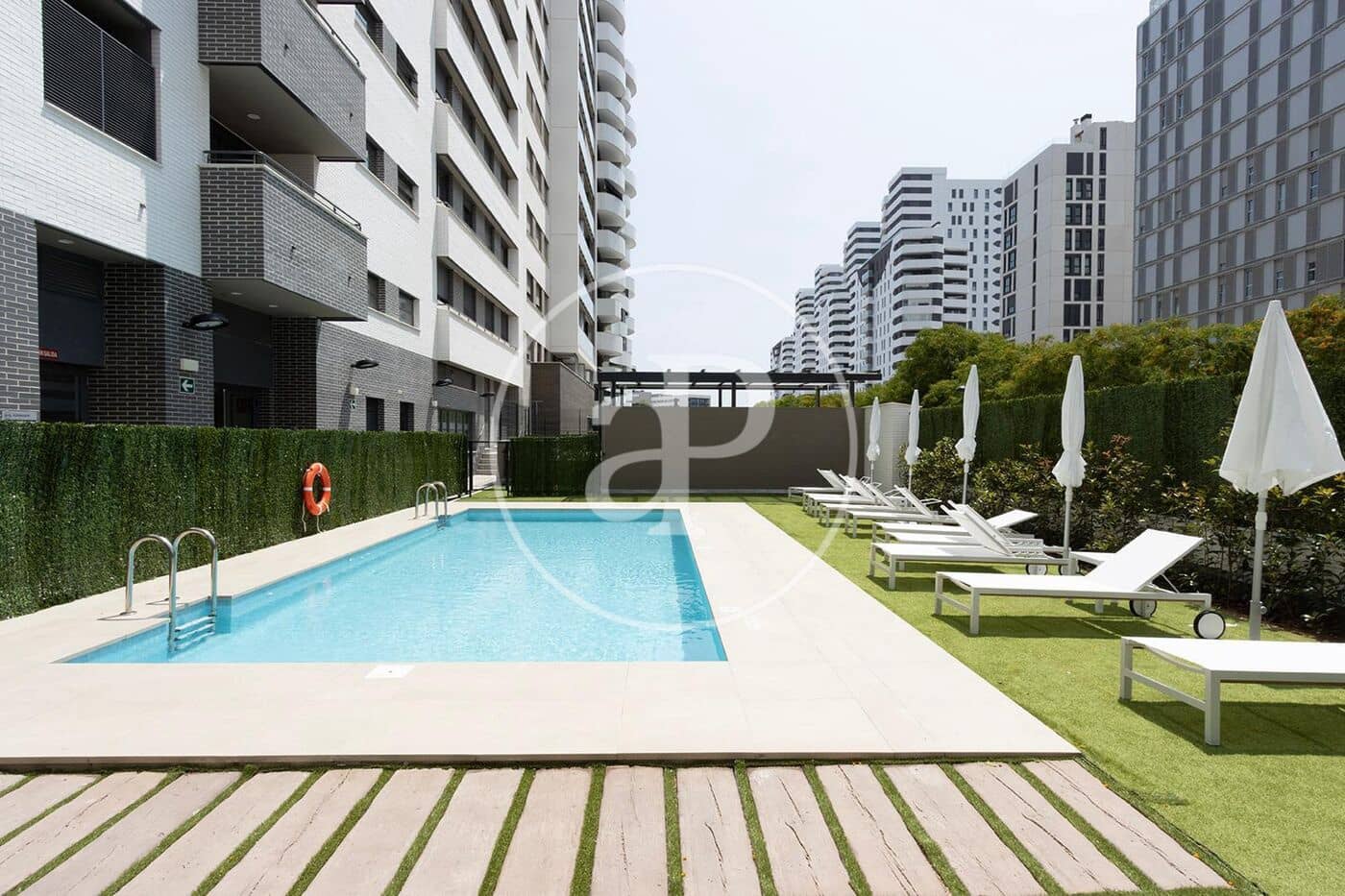 2 soverom Leilighet til salgs i Valencia by med svømmebasseng - € 479 000 (Ref: 9149636)