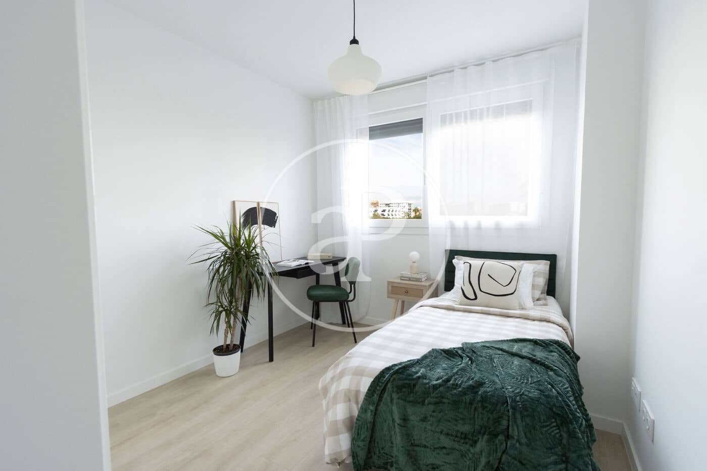 2 soverom Leilighet til salgs i Valencia by med svømmebasseng - € 479 000 (Ref: 9149636)