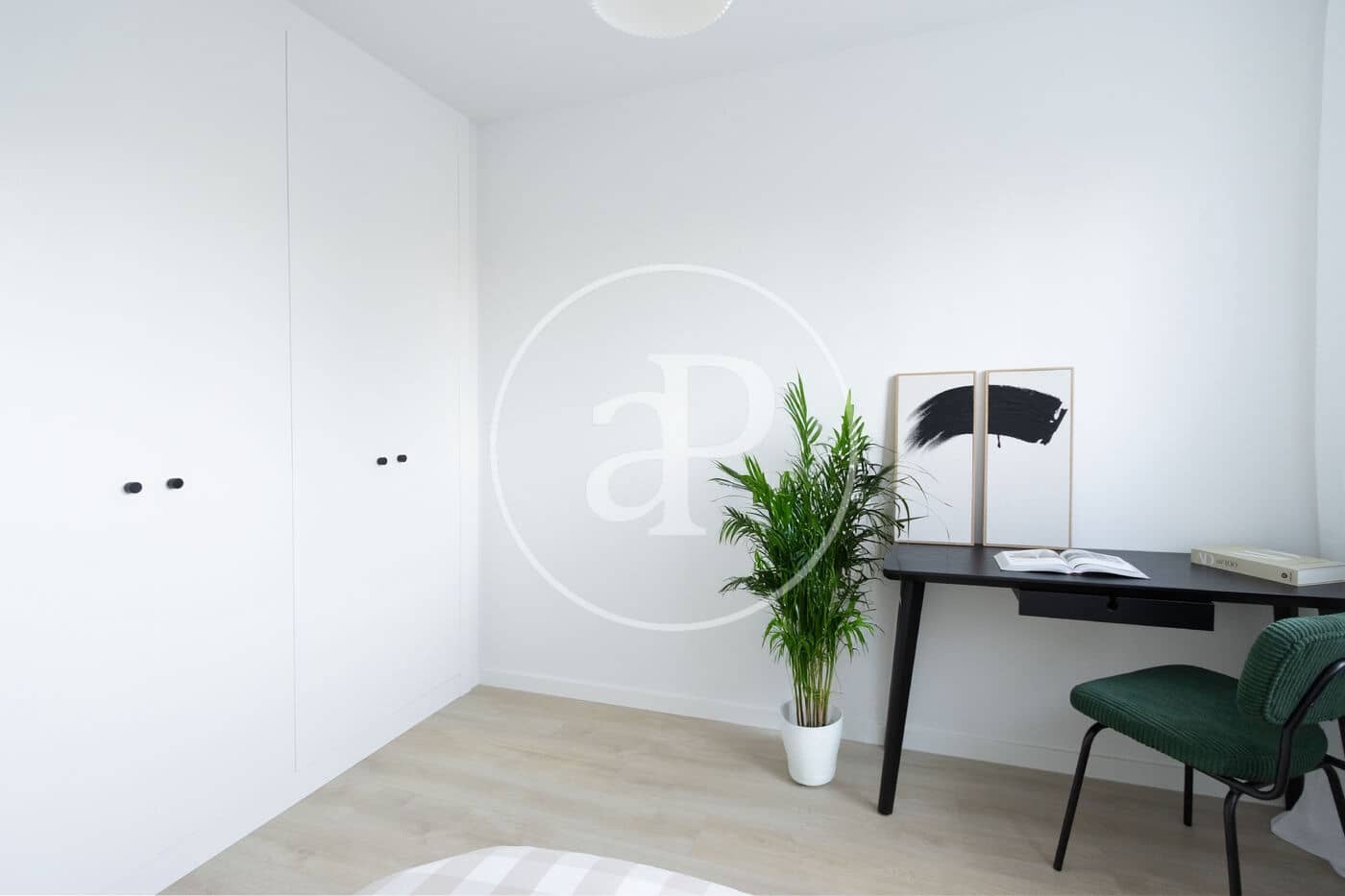 2 soverom Leilighet til salgs i Valencia by med svømmebasseng - € 479 000 (Ref: 9149636)