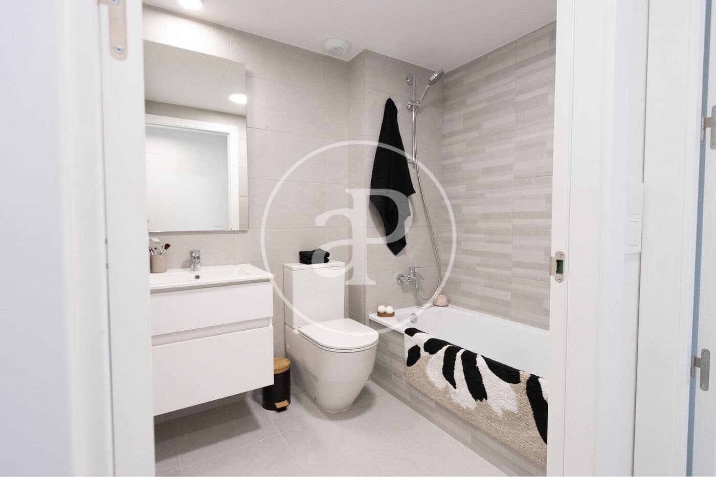 2 soverom Leilighet til salgs i Valencia by med svømmebasseng - € 479 000 (Ref: 9149636)