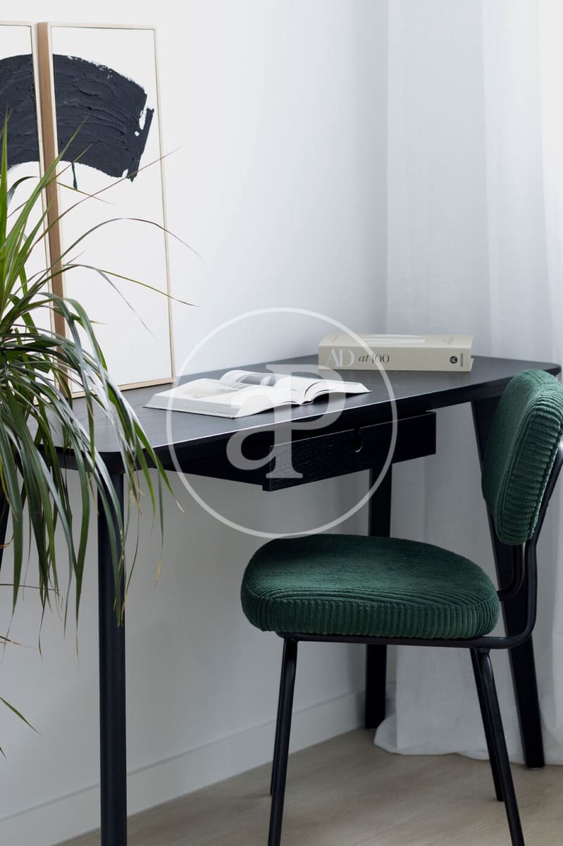 2 soverom Leilighet til salgs i Valencia by med svømmebasseng - € 479 000 (Ref: 9149636)