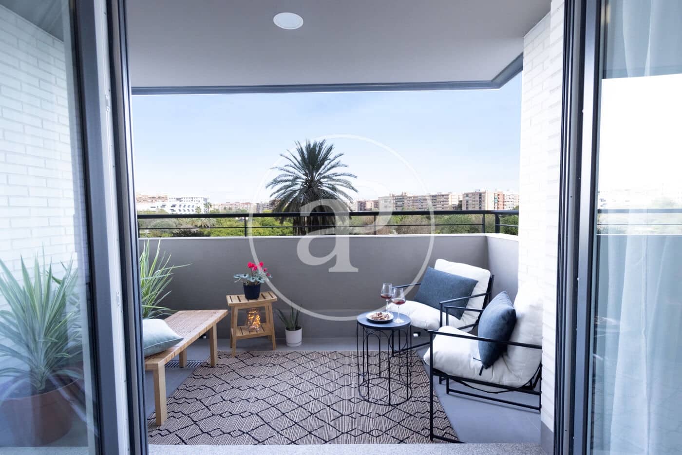 2 soverom Leilighet til salgs i Valencia by med svømmebasseng - € 479 000 (Ref: 9149636)