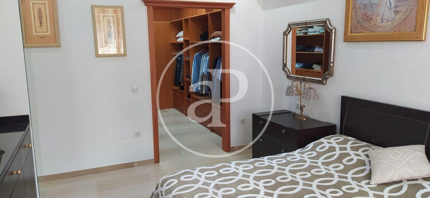 4 soveværelse Villa til leje i Picassent - € 3.100 (Ref: 9149638)