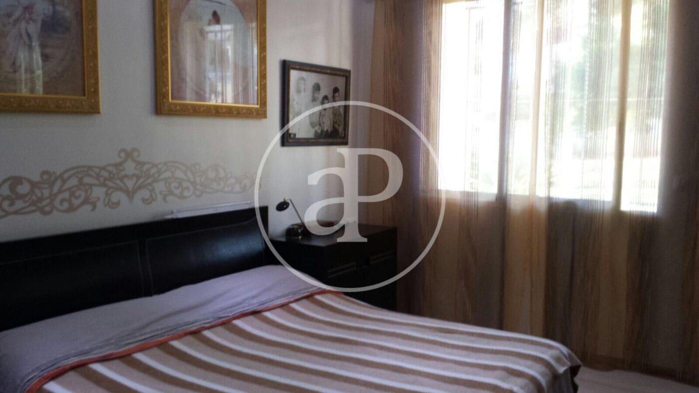 4 soveværelse Villa til leje i Picassent - € 3.100 (Ref: 9149638)