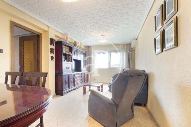 3 bedroom Apartment for sale in Mont-Olivet, Valencia city - € 290,000 (Ref: 9154359)