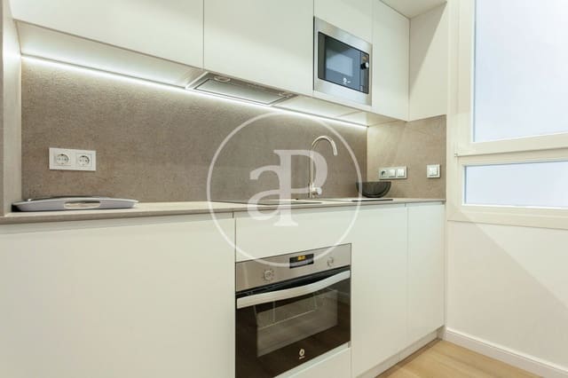 1 bedroom Apartment for rent in Sant Francesc, Valencia city - € 1,800 (Ref: 9154360)