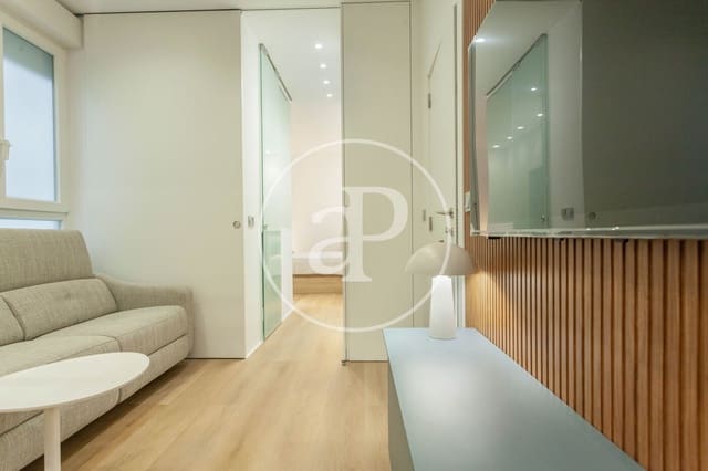 1 bedroom Apartment for rent in Sant Francesc, Valencia city - € 1,800 (Ref: 9154360)