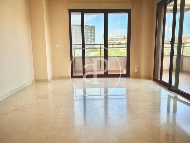 3 soveværelse Lejlighed til leje i Ciutat de les Arts i de les Ciencies, Valencia by med swimmingpool - € 1.500 (Ref: 9154362)